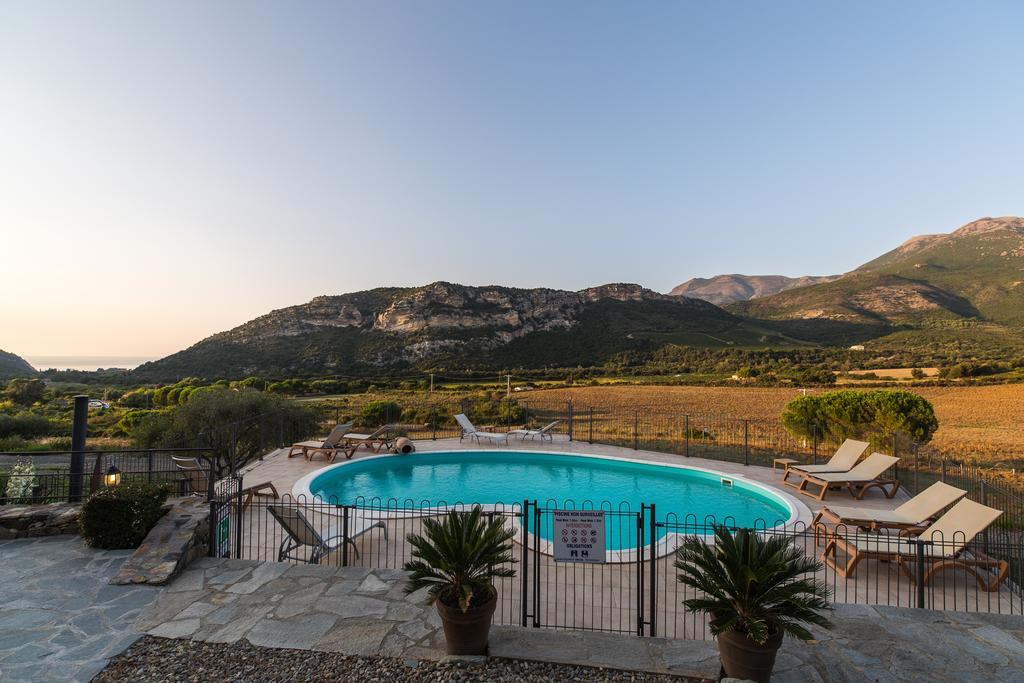 Lustincone Hotel