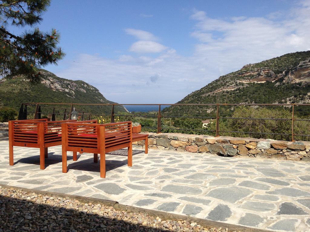 Lustincone Hotel