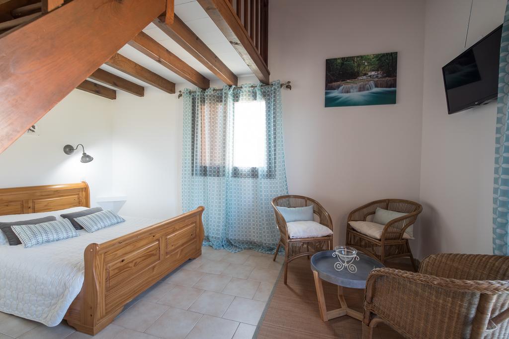 Lustincone Hotel 3*